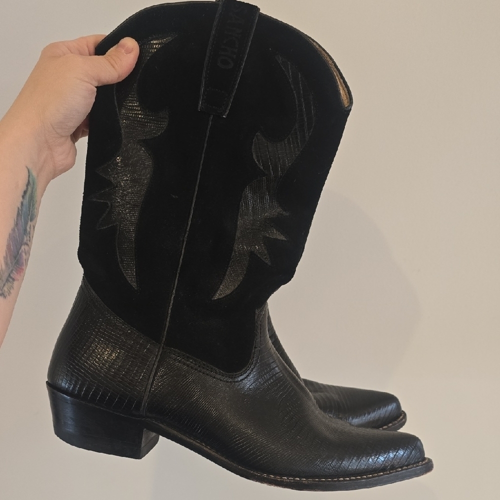 Vintage Leather Black Western Cowboy Boots